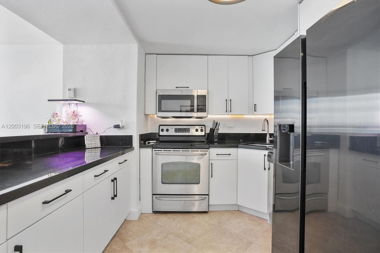 7501 Treasure Dr 4EF photo 5