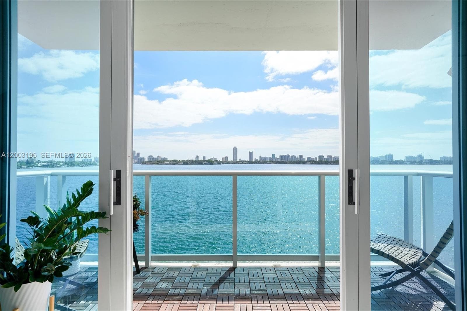 7501 Treasure Dr 4EF photo 24