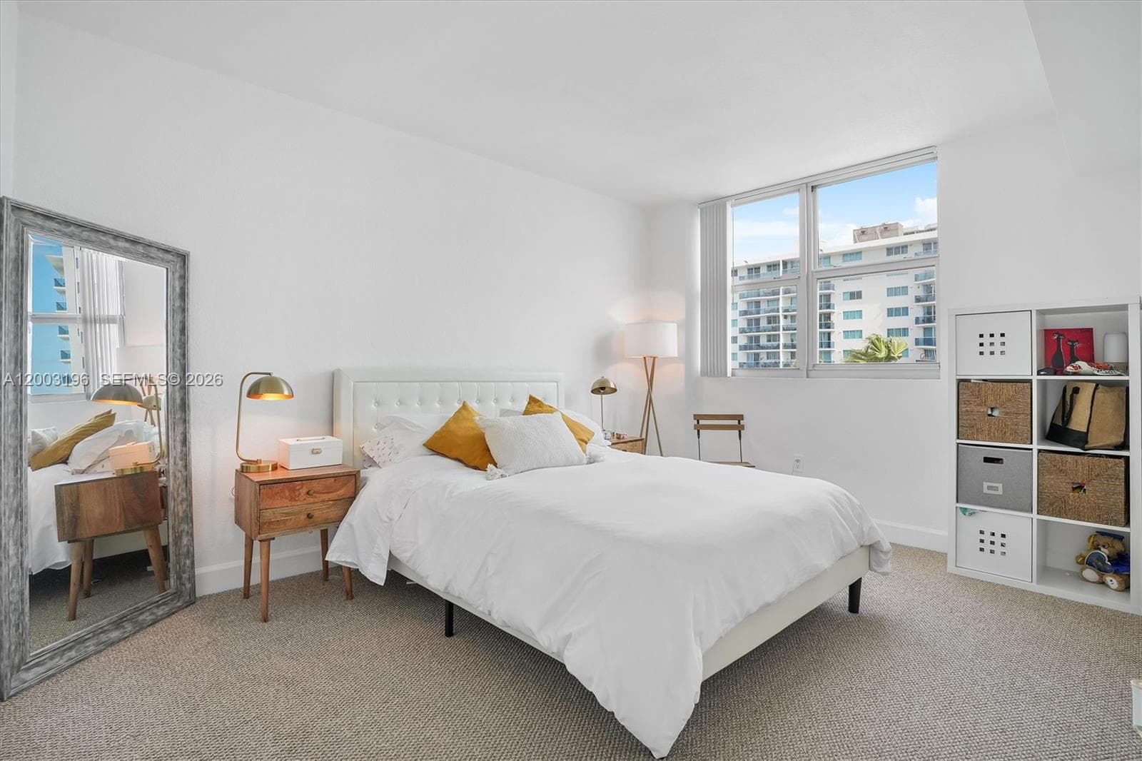 7501 Treasure Dr 4EF photo 10