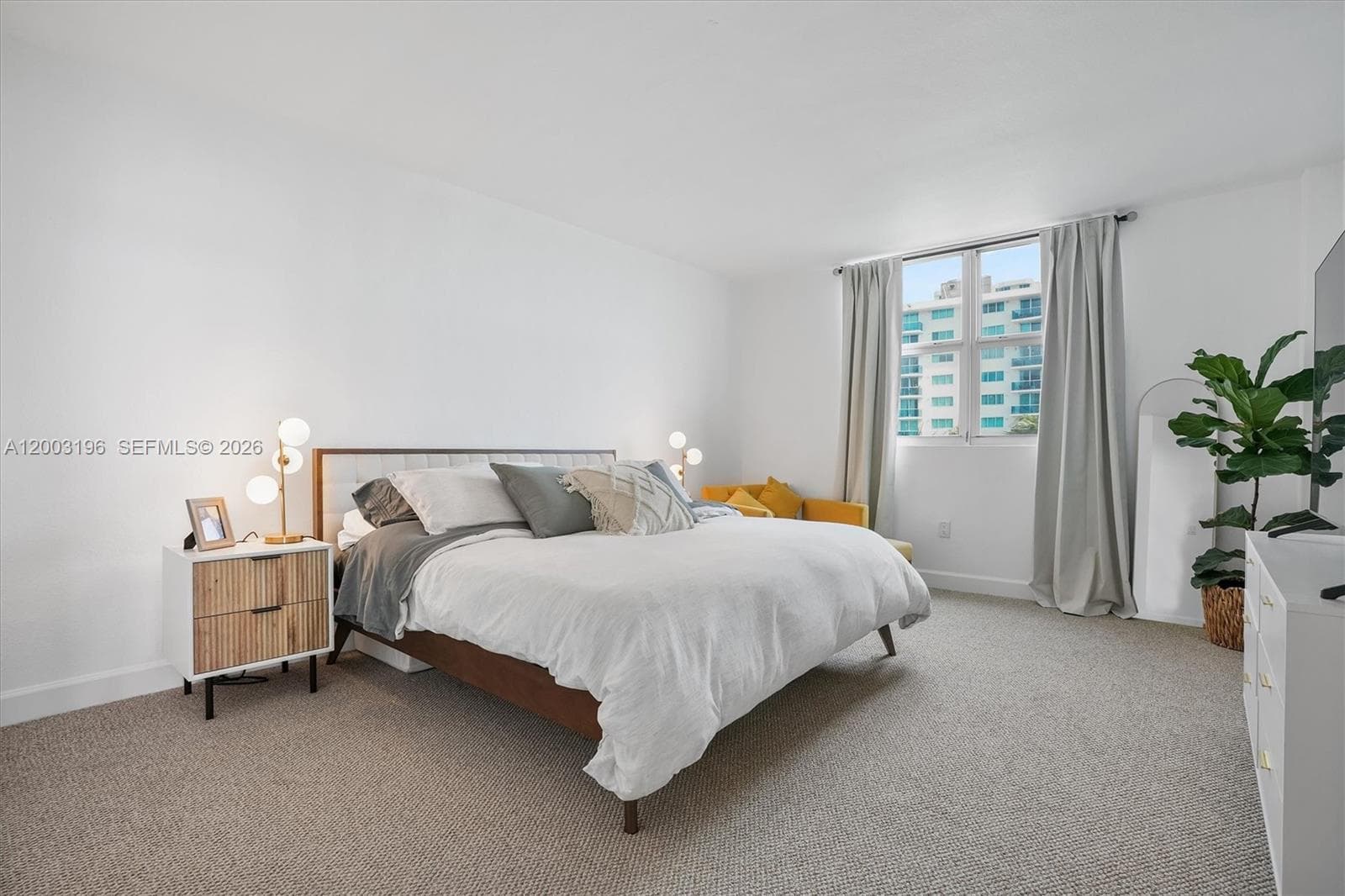 7501 Treasure Dr 4EF photo 14