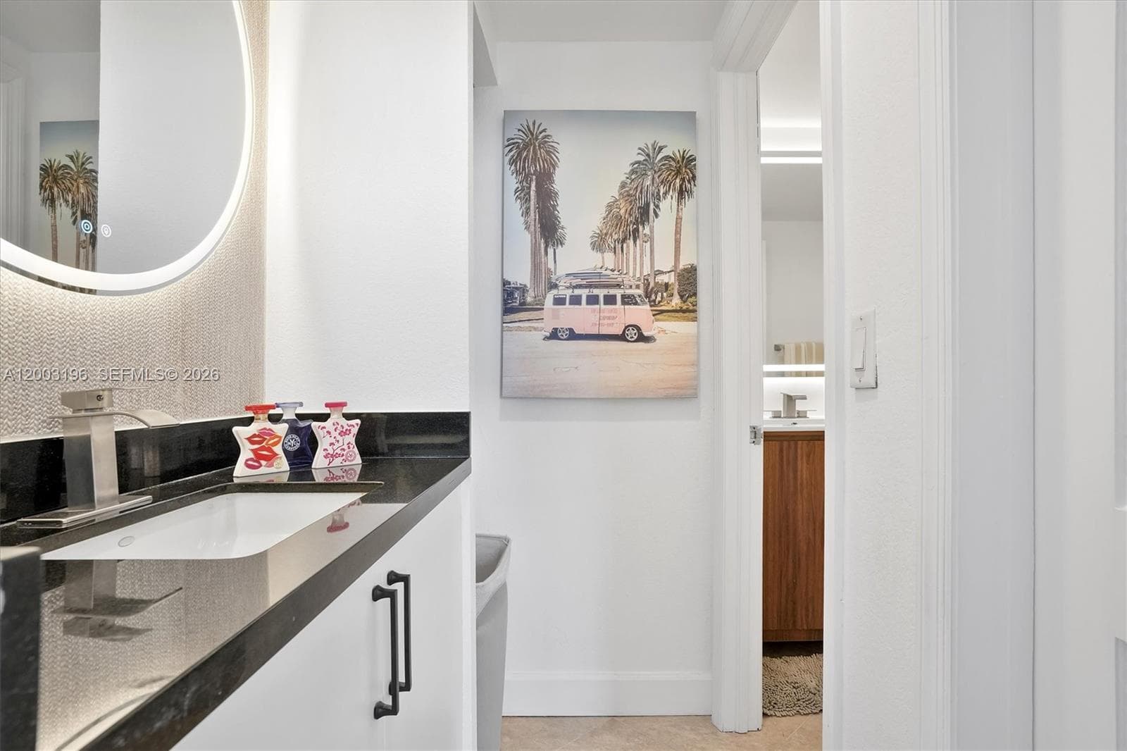 7501 Treasure Dr 4EF photo 18