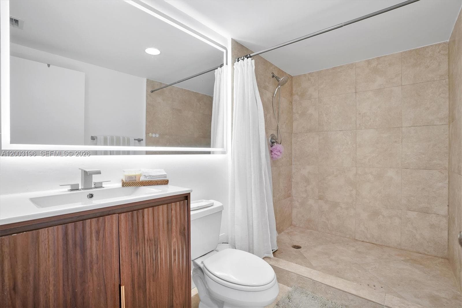 7501 Treasure Dr 4EF photo 19