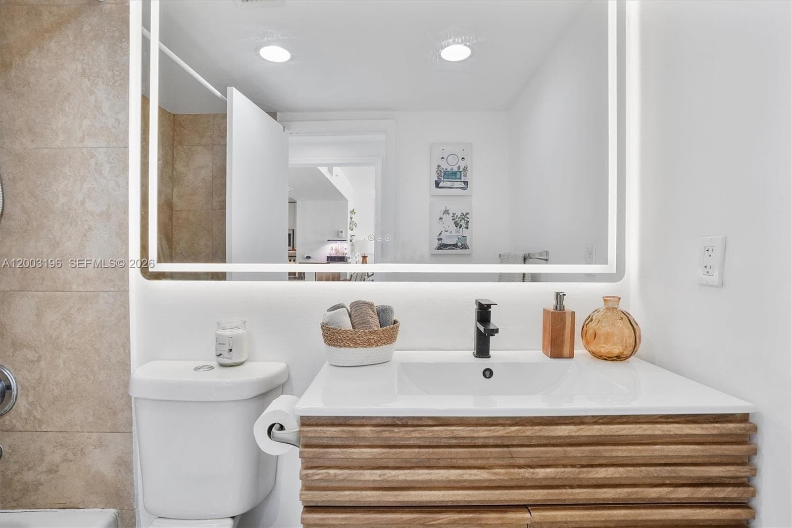 7501 Treasure Dr 4EF photo 8