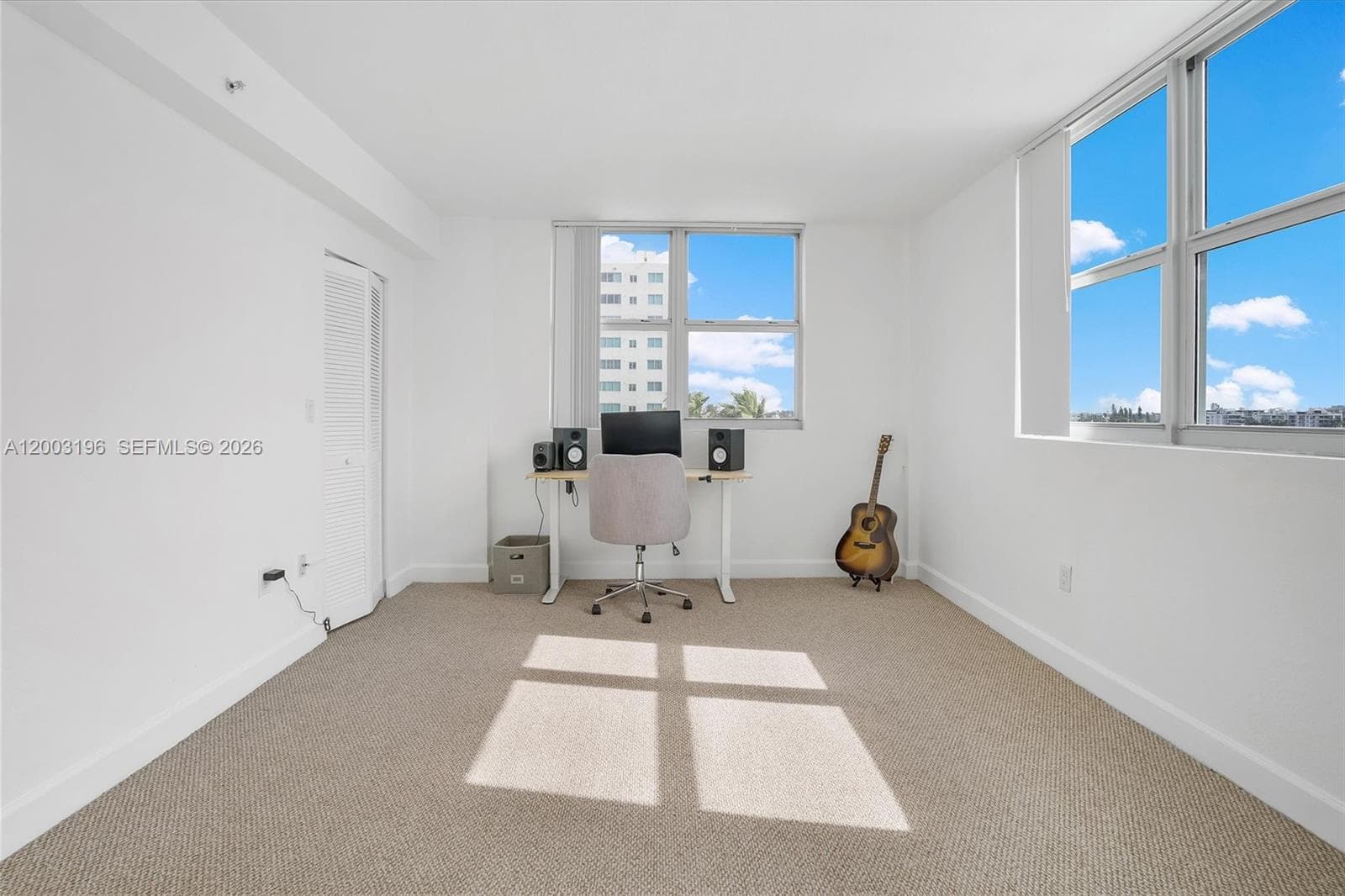 7501 Treasure Dr 4EF photo 21