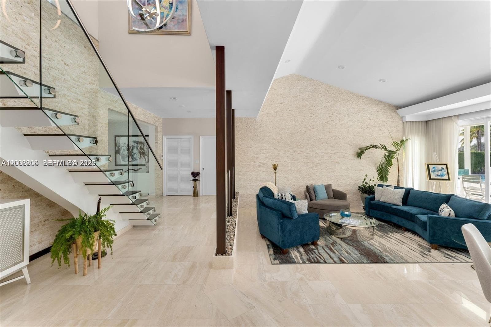 8900 Bay Dr photo 12