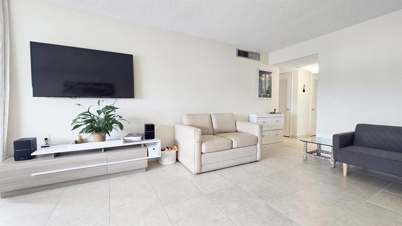 1400 S Ocean Drive 505 photo 3