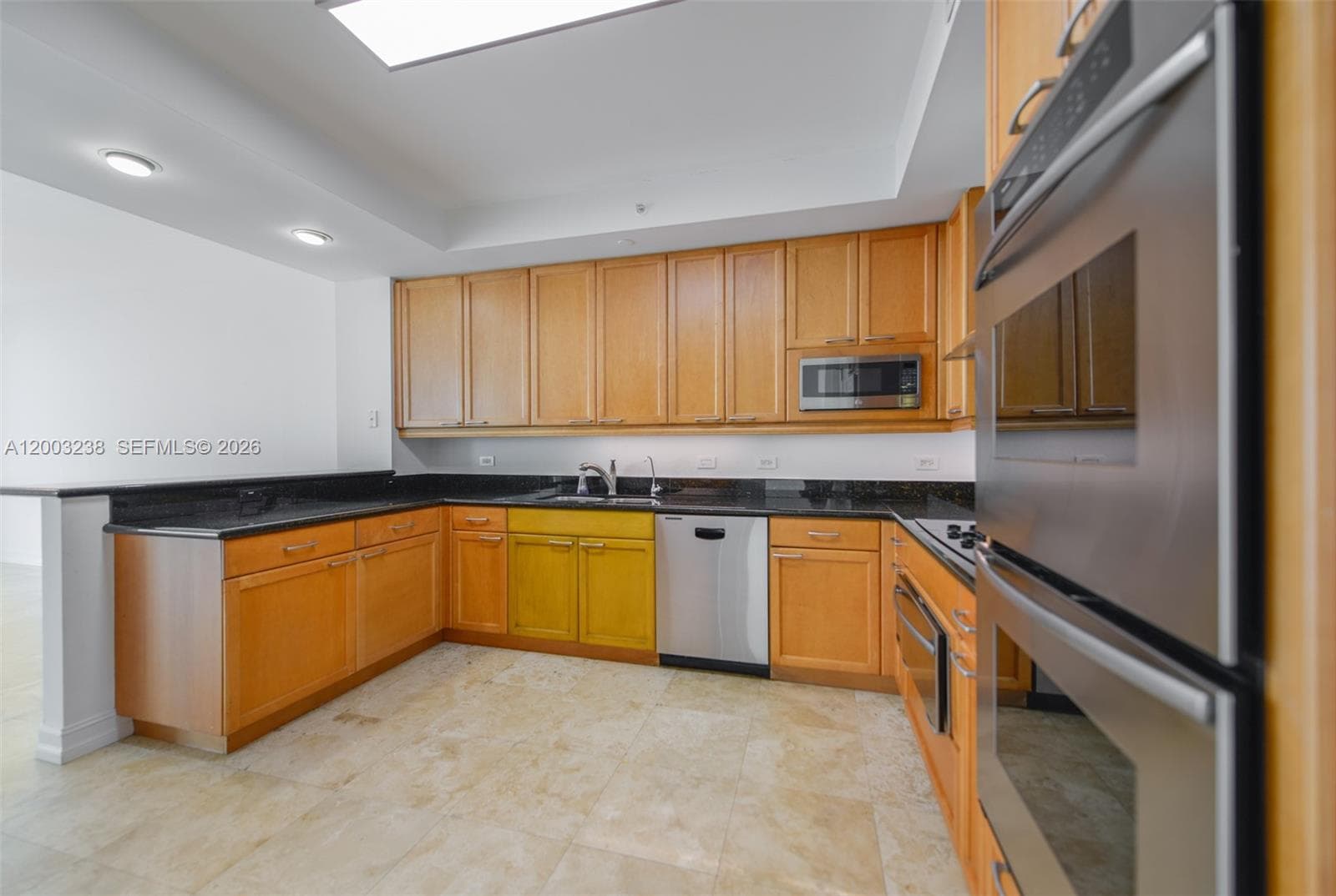 3201 183rd St 2502 photo 21