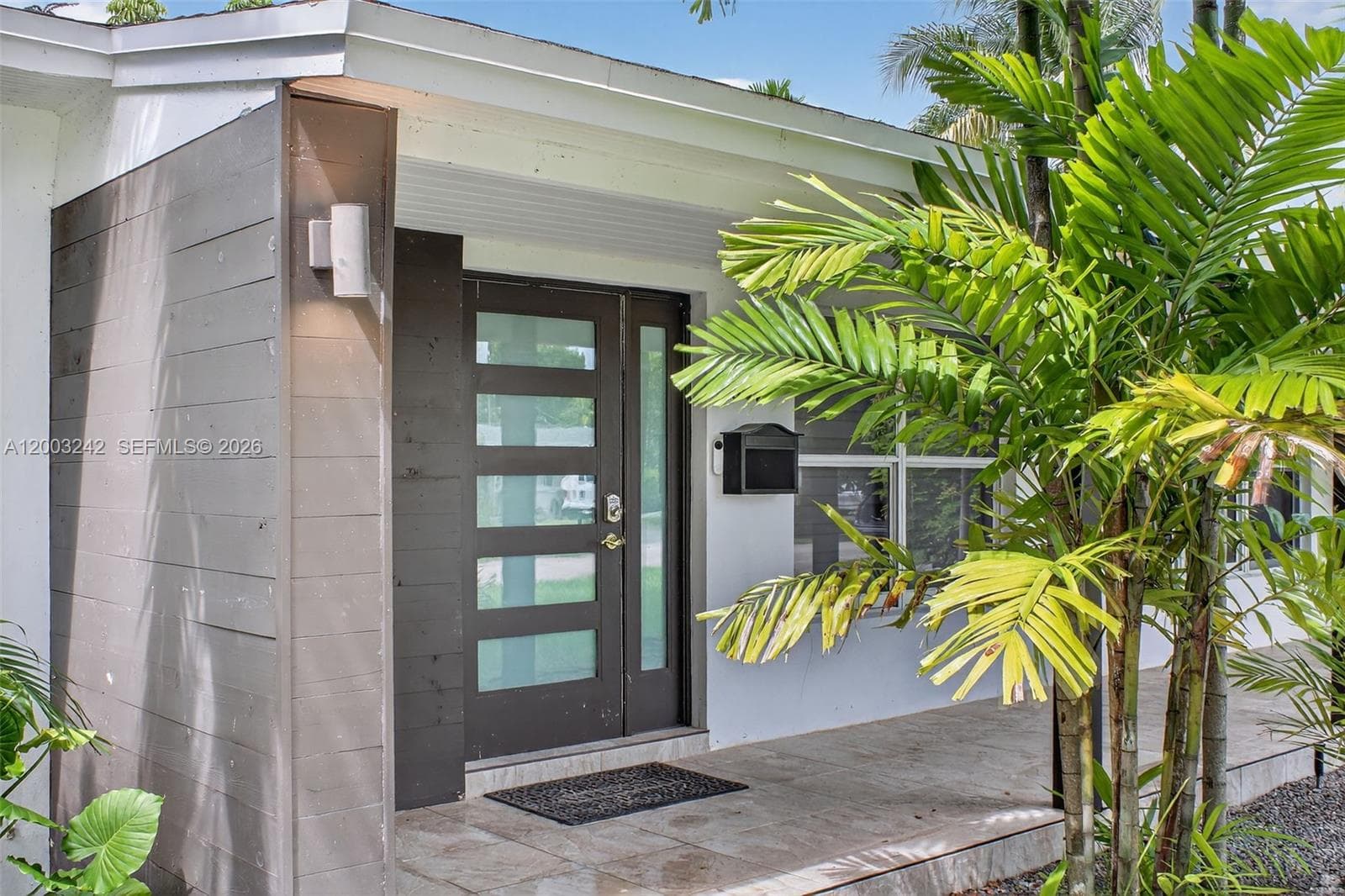 6090 63rd Ave 0 photo 3