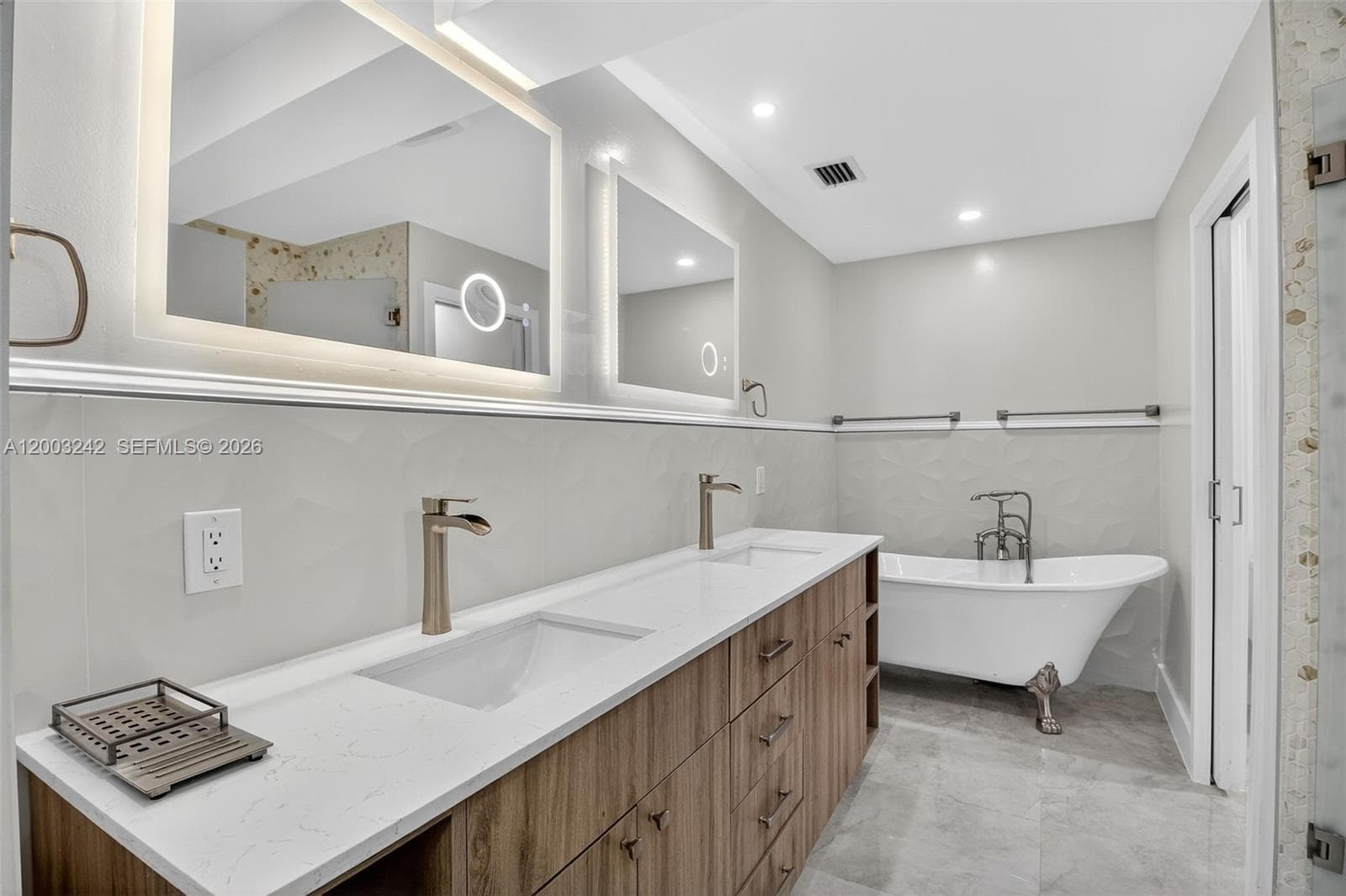 6090 63rd Ave 0 photo 20