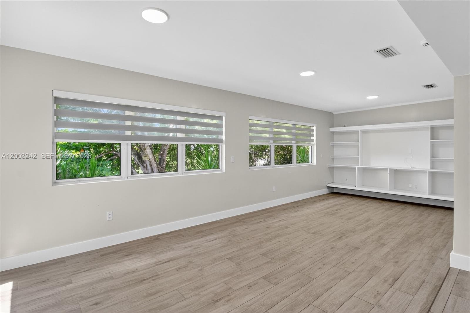 6090 63rd Ave 0 photo 11