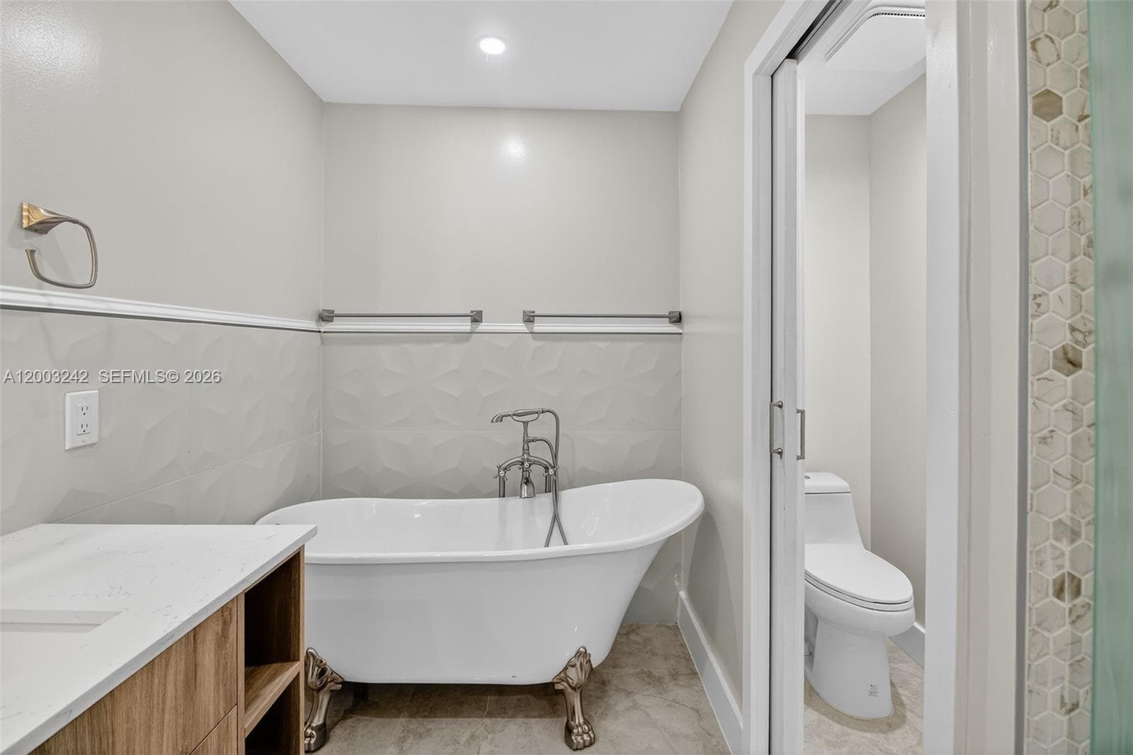 6090 63rd Ave 0 photo 21