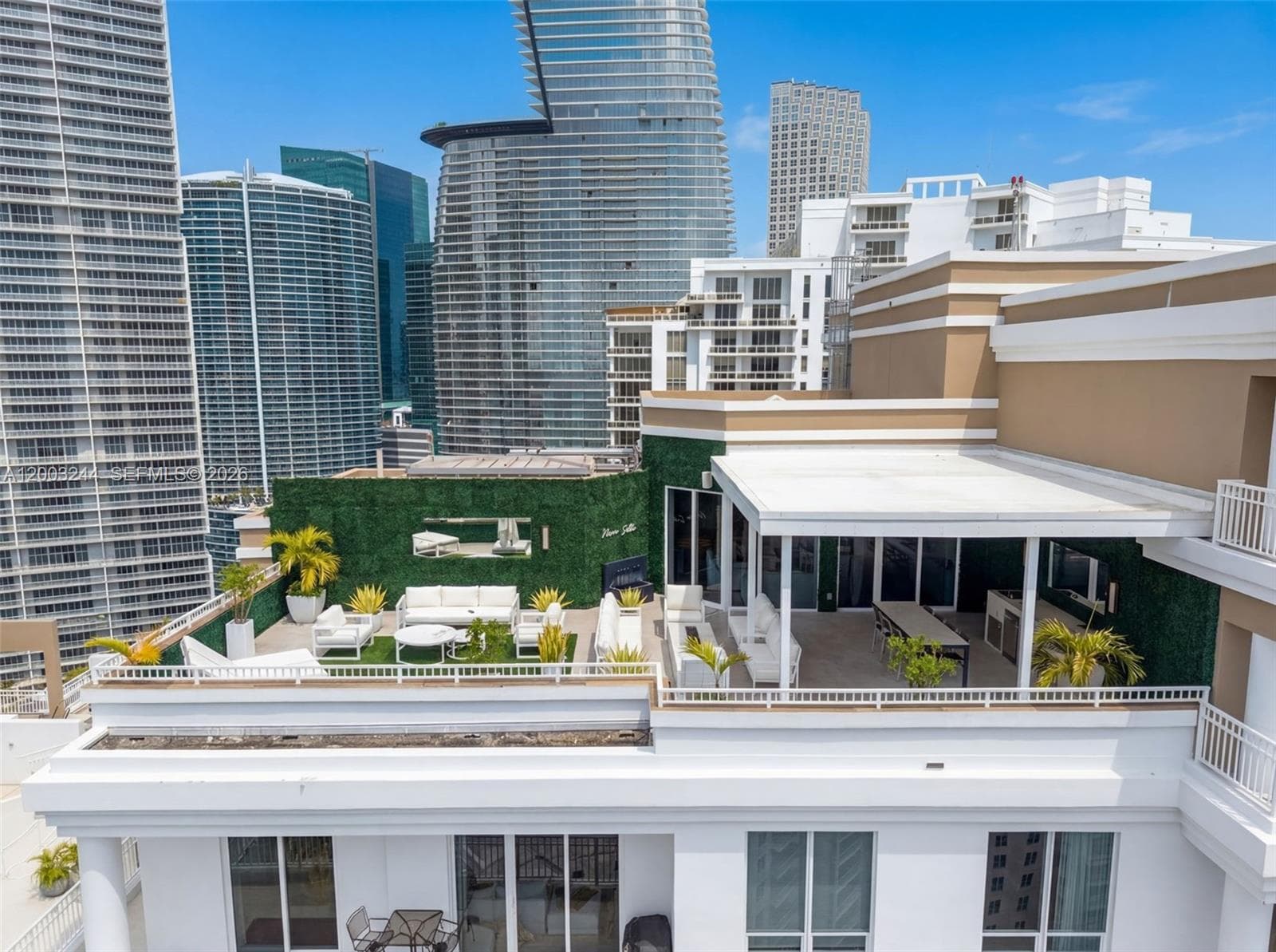 801 Brickell Key Blvd PH3306 photo 1