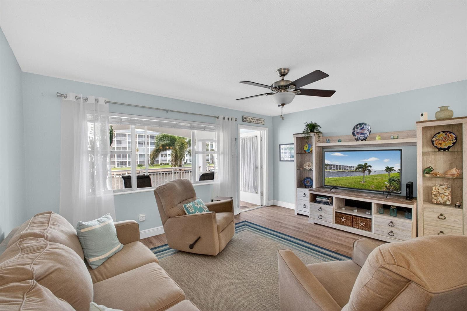 111 Shore Court #206 photo 17