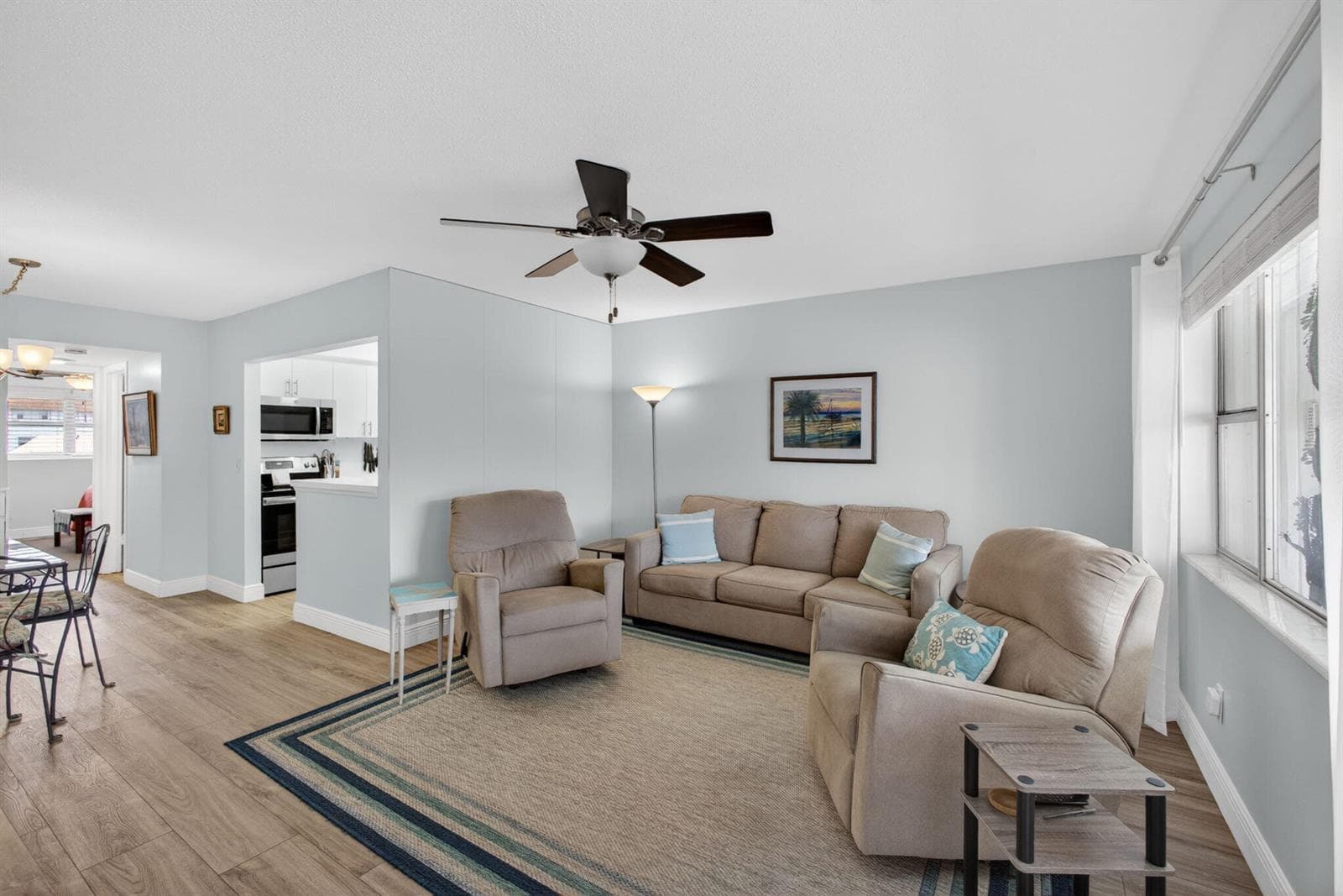 111 Shore Court #206 photo 16