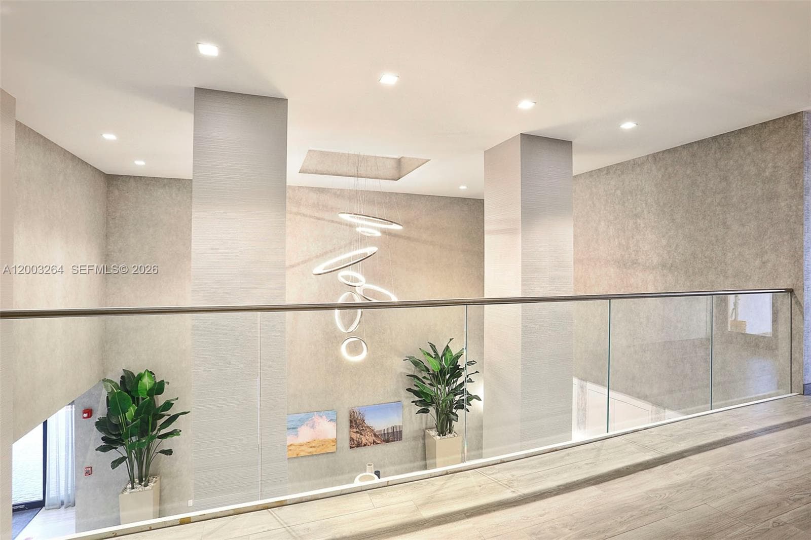 2301 Ocean Dr 1705 photo 2