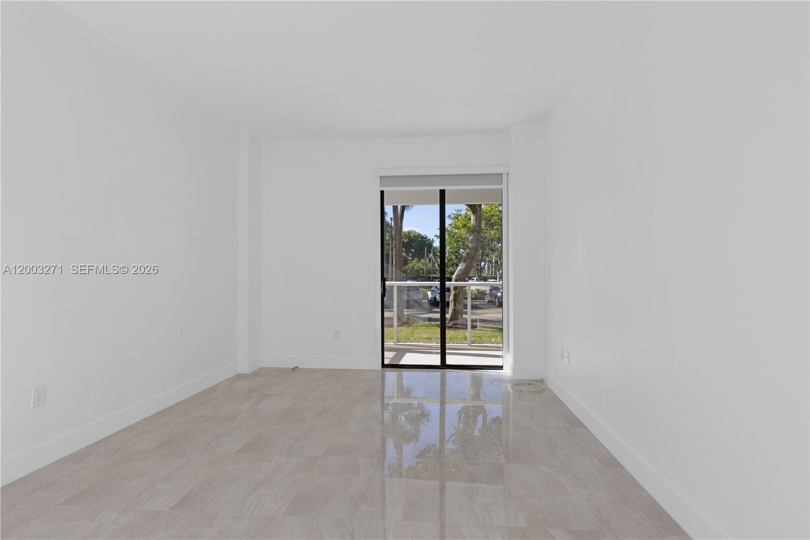 3731 Country Club Dr 124 photo 8