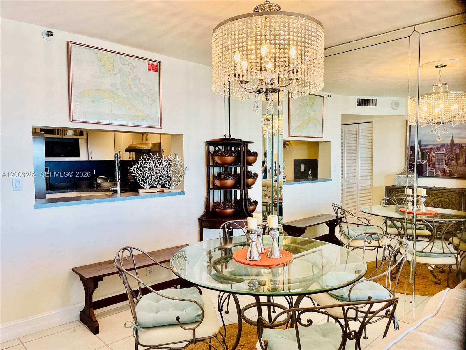 2555 Collins Ave 1805 photo 5