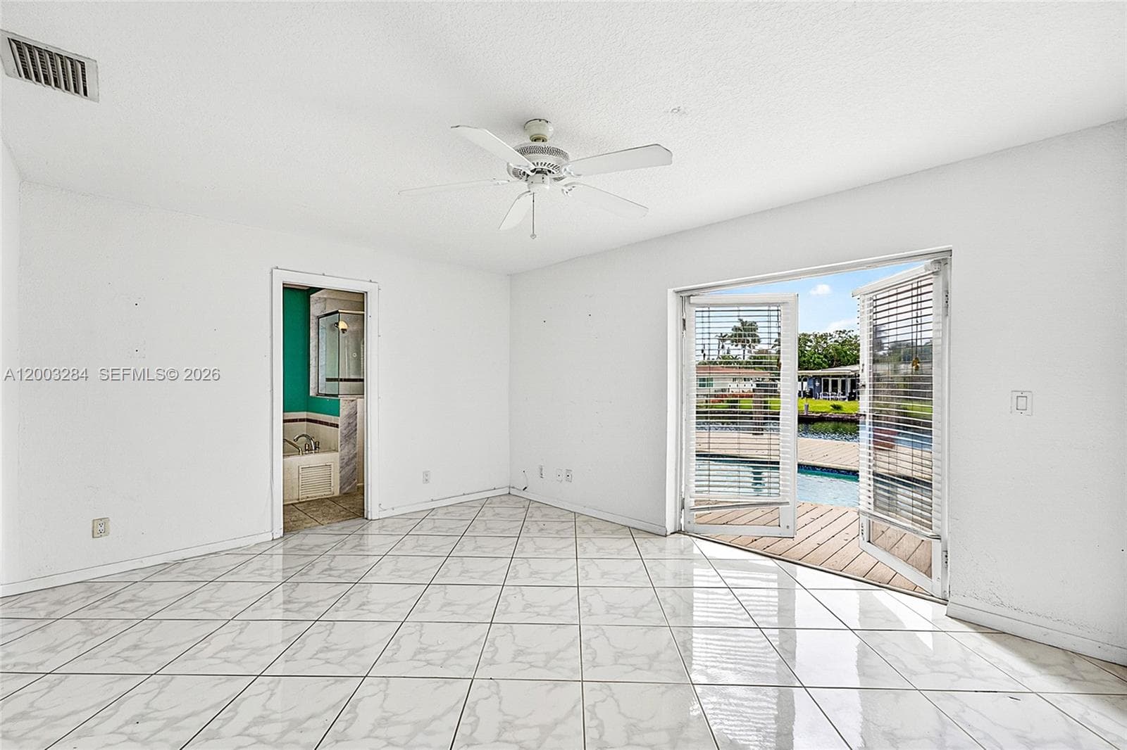 2832 10th Ave photo 17