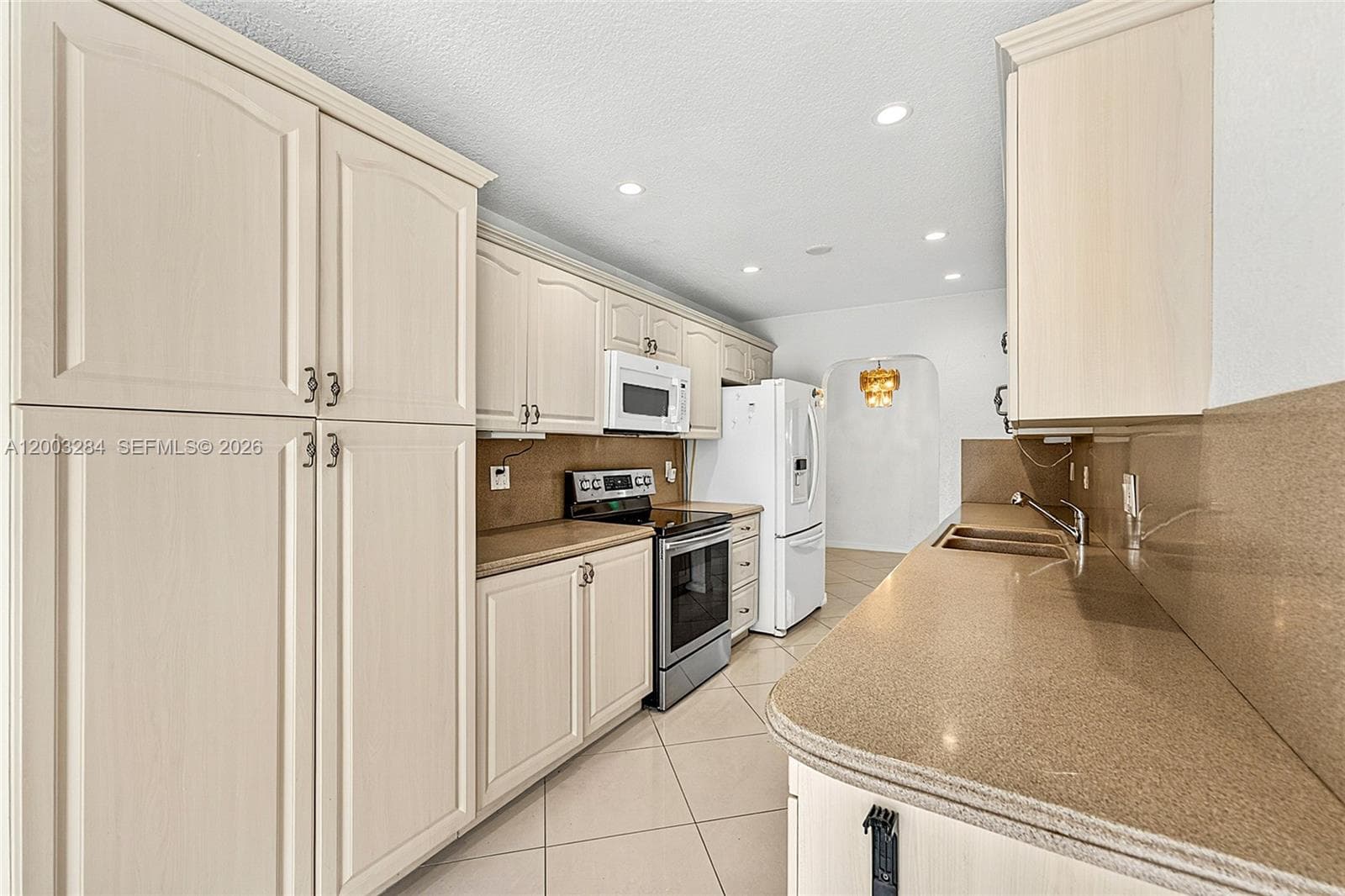 2832 10th Ave photo 12