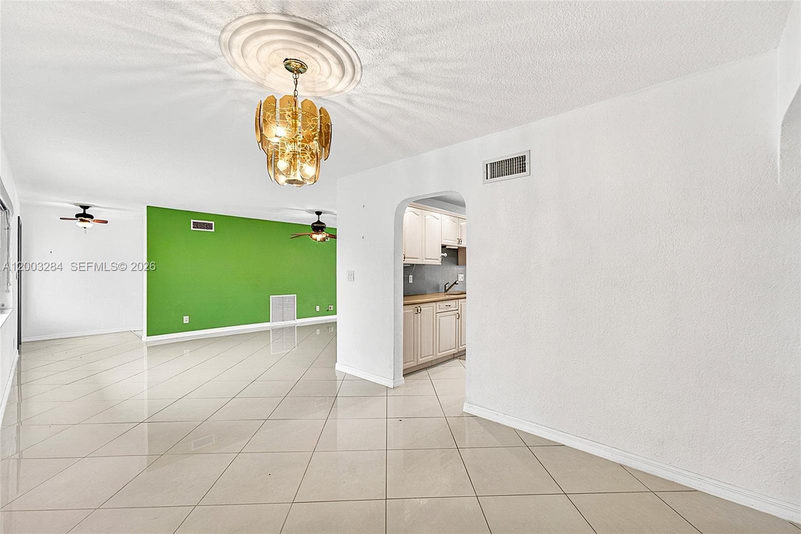 2832 10th Ave photo 9