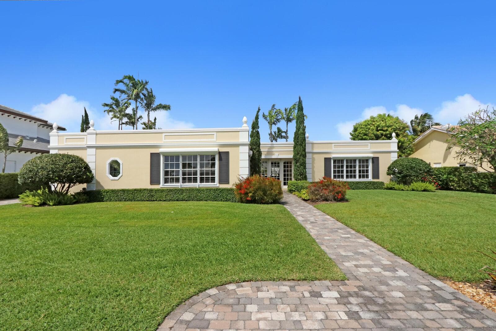 1210 Bimini Lane photo 1