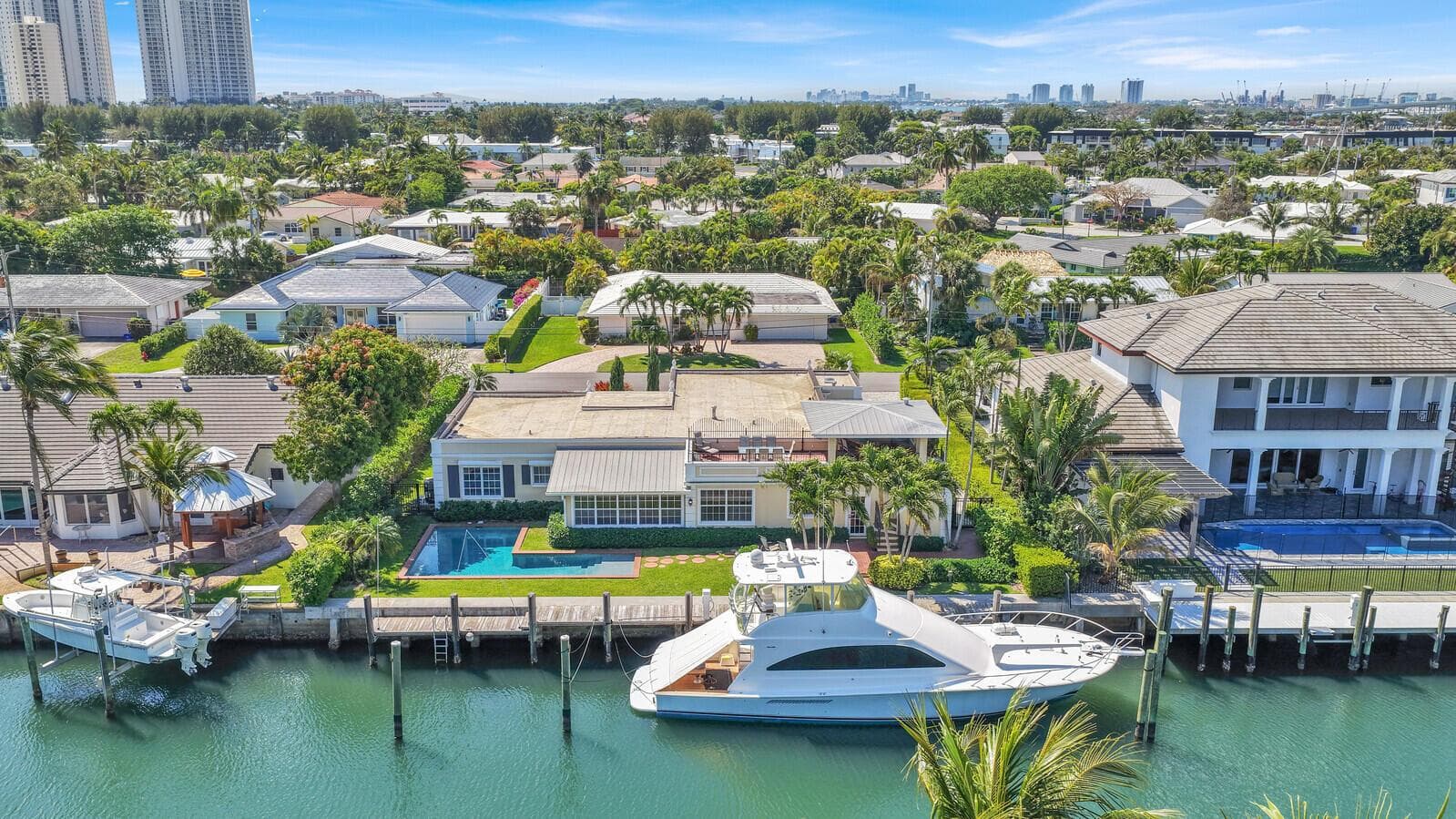 1210 Bimini Lane photo 9