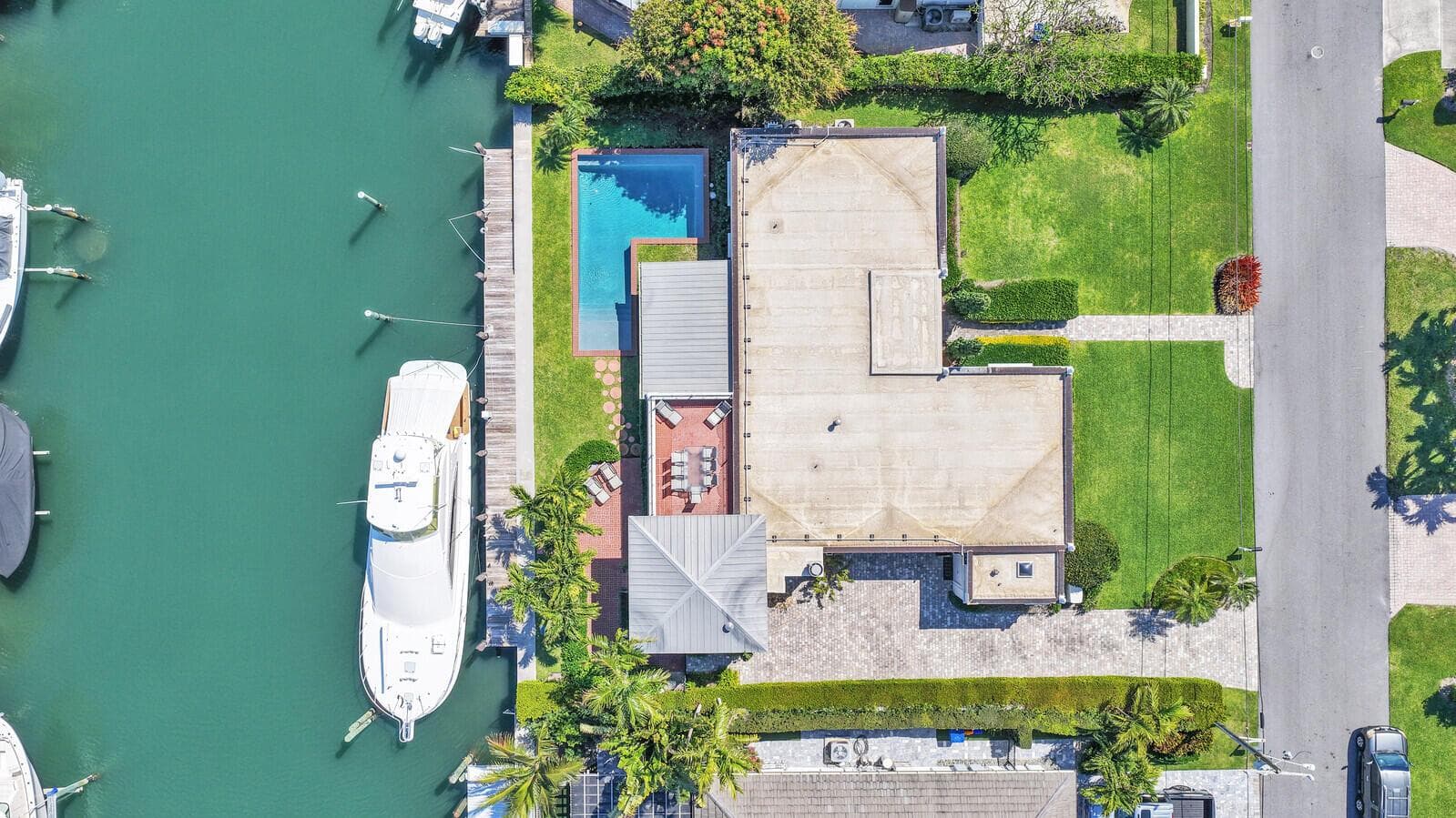 1210 Bimini Lane photo 8