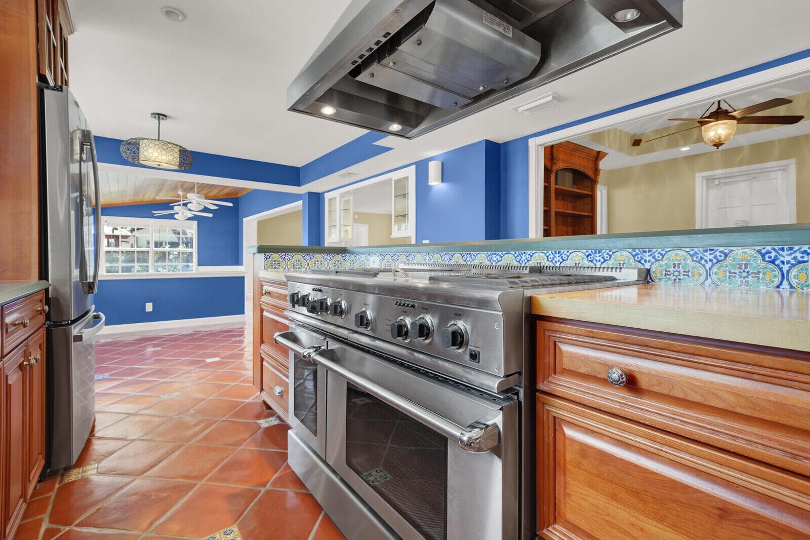 1210 Bimini Lane photo 25