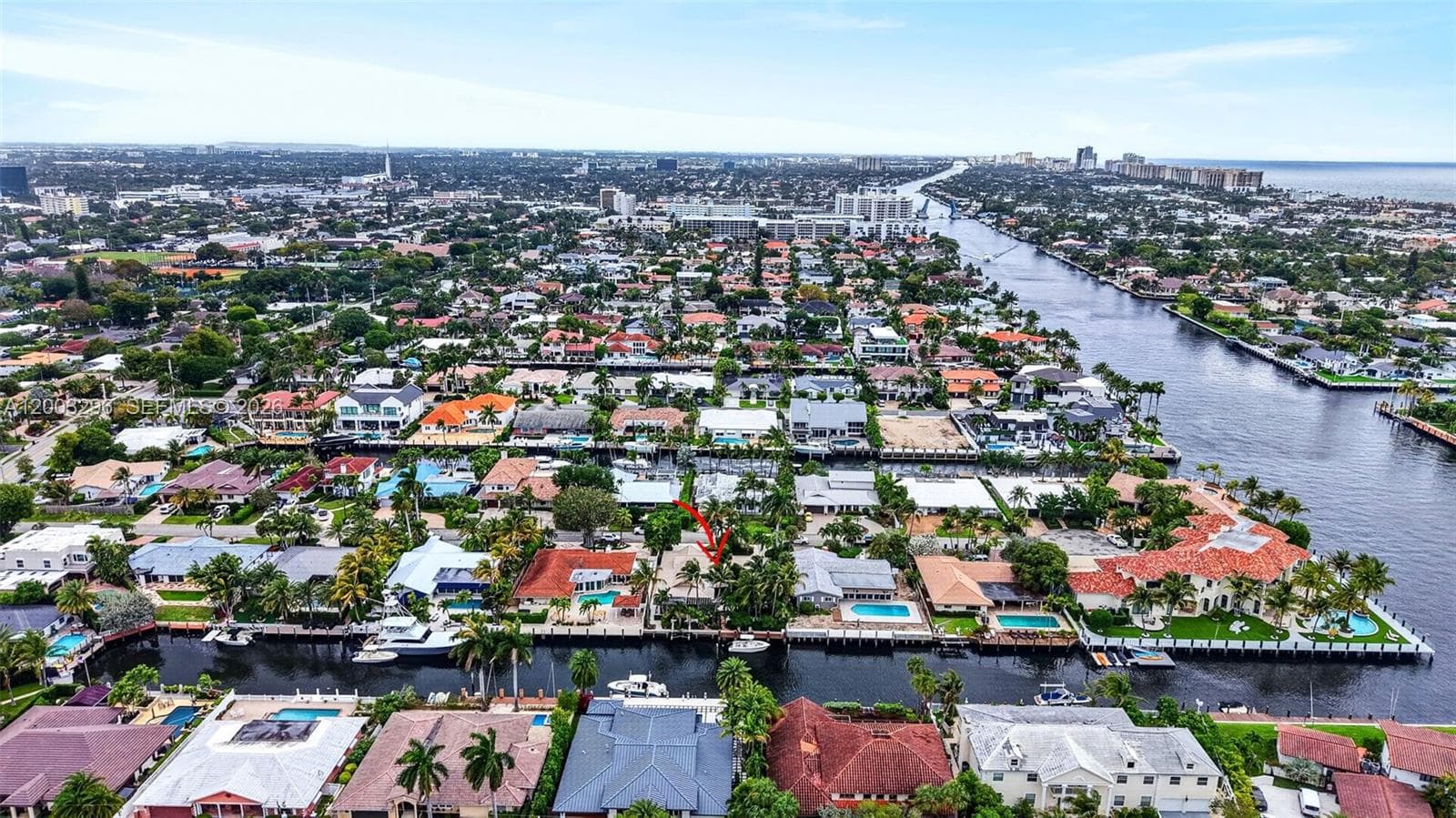 3050 41st St photo 23