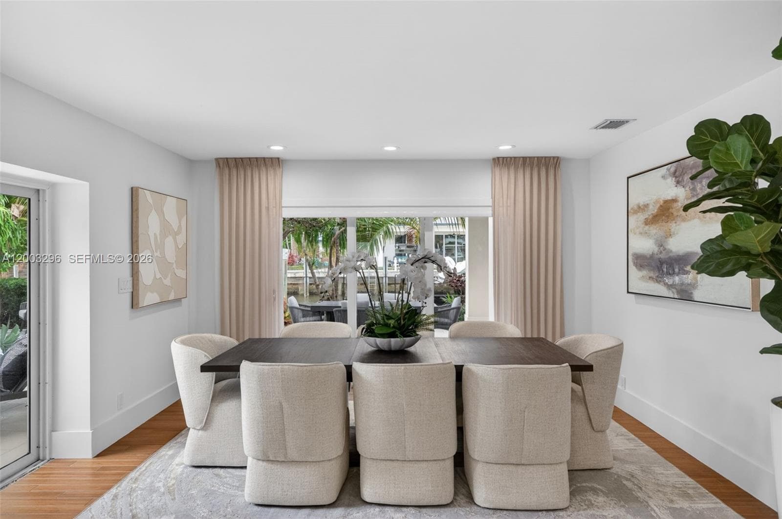 3050 41st St photo 11