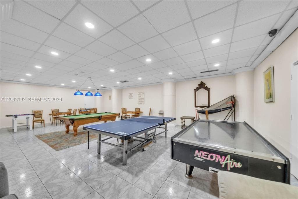 2201 Ocean Dr 1706(availbale now) photo 16