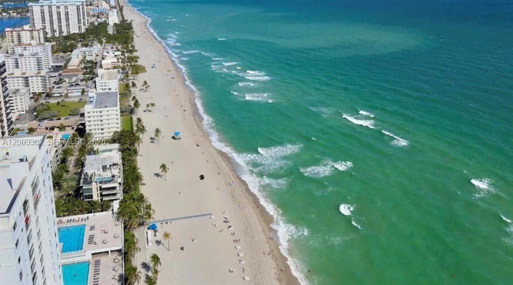 2201 Ocean Dr 1706(availbale now) photo 20