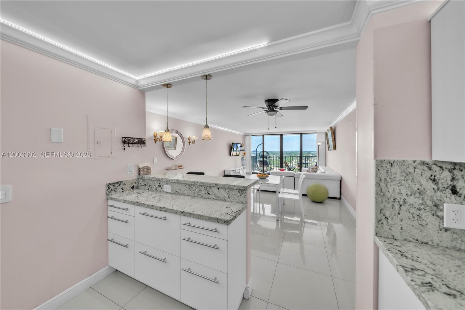 2201 Ocean Dr 1706(availbale now) photo 9