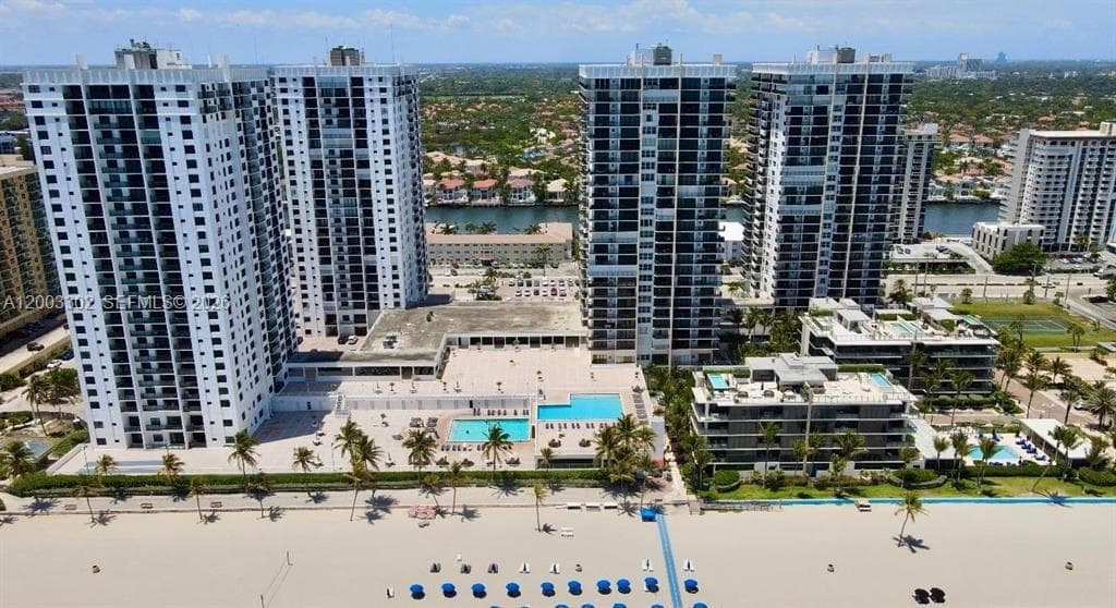 2201 Ocean Dr 1706(availbale now) photo 19