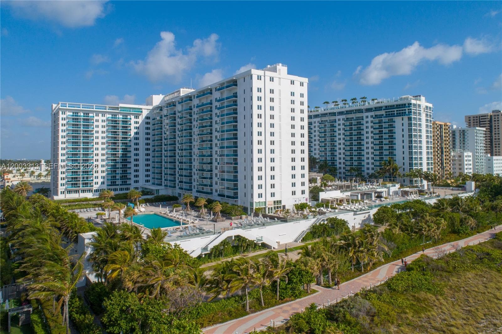 2301 Collins Ave 421 photo 21