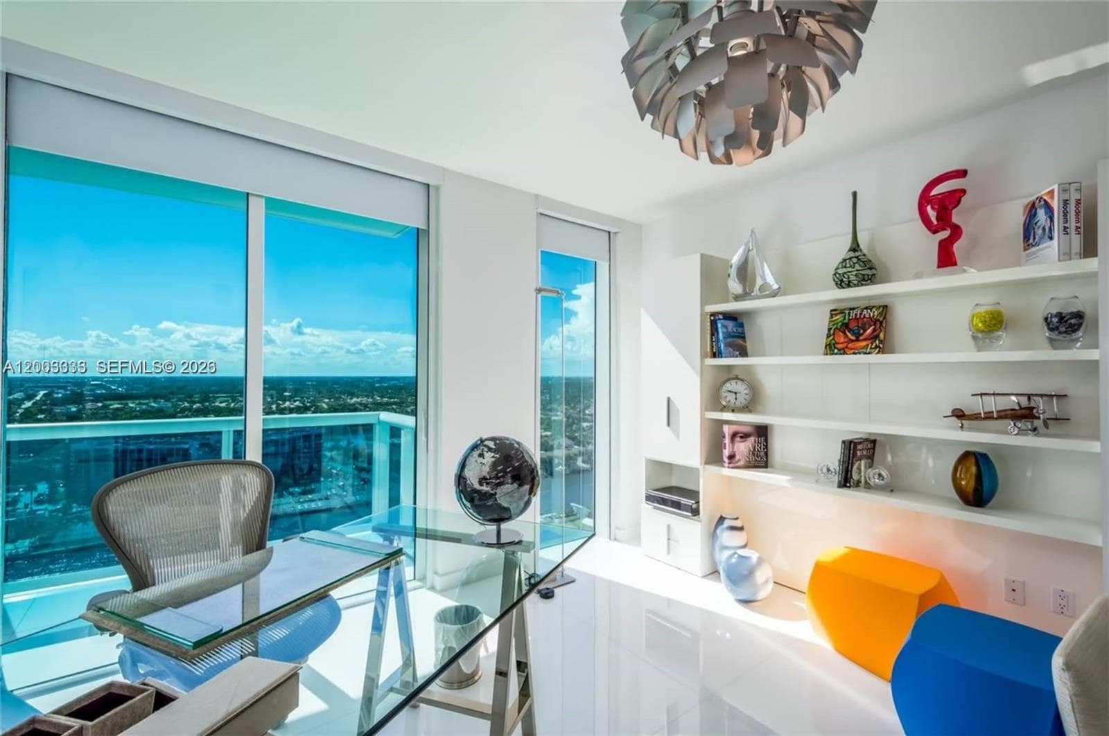 2711 Ocean Dr 2304 photo 20