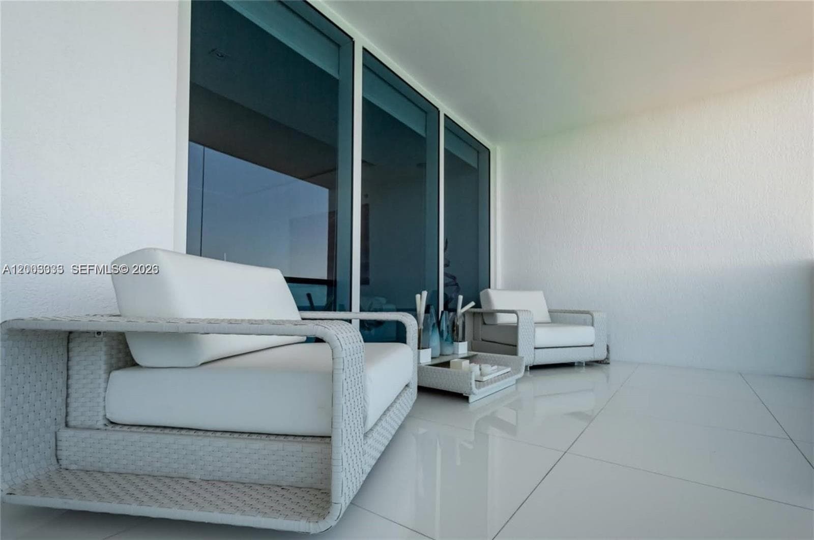 2711 S Ocean Dr 2304 photo 24