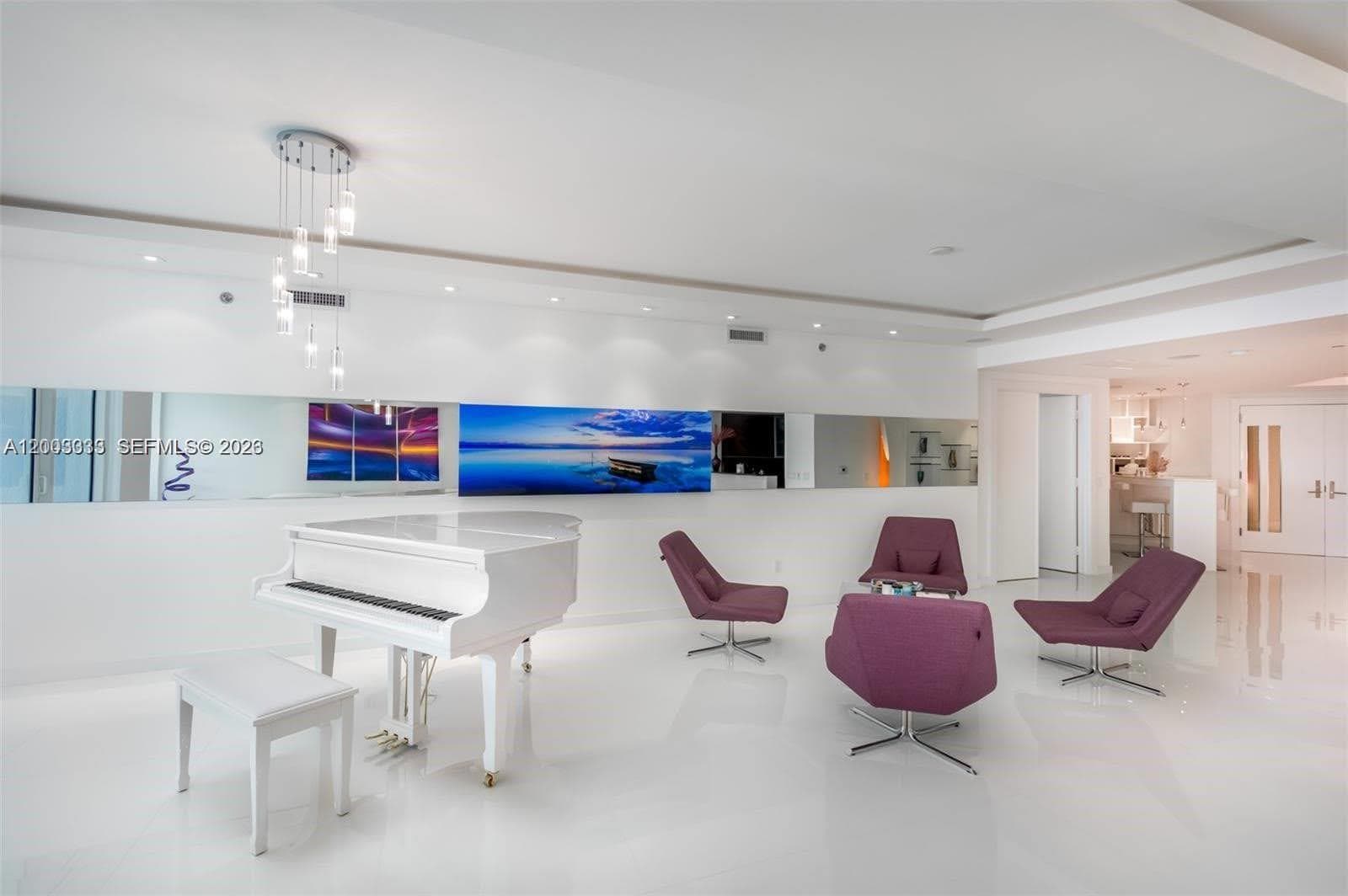 2711 Ocean Dr 2304 photo 8