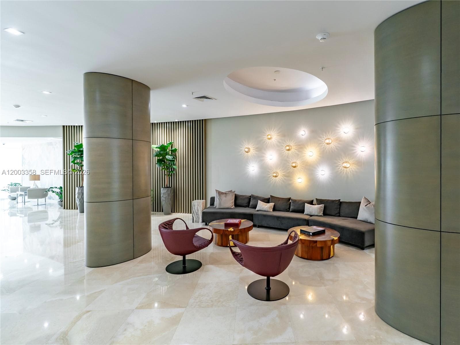 10275 Collins Ave 802 photo 6