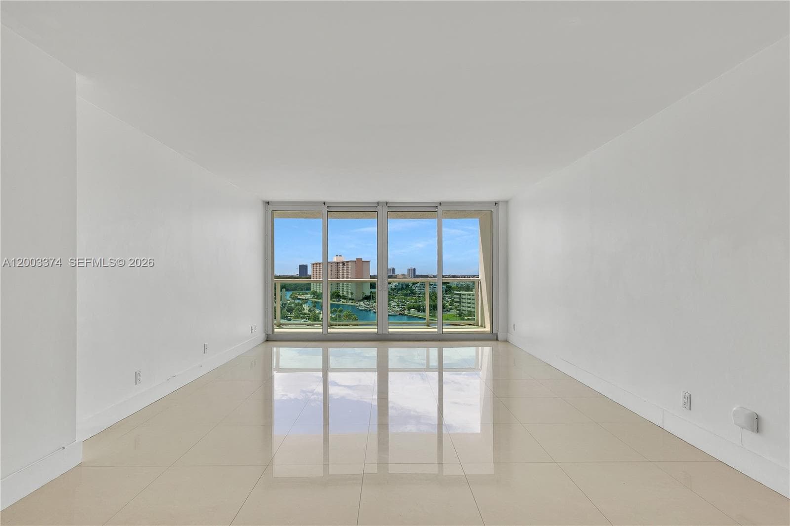 100 Bayview Dr 1002 photo 12