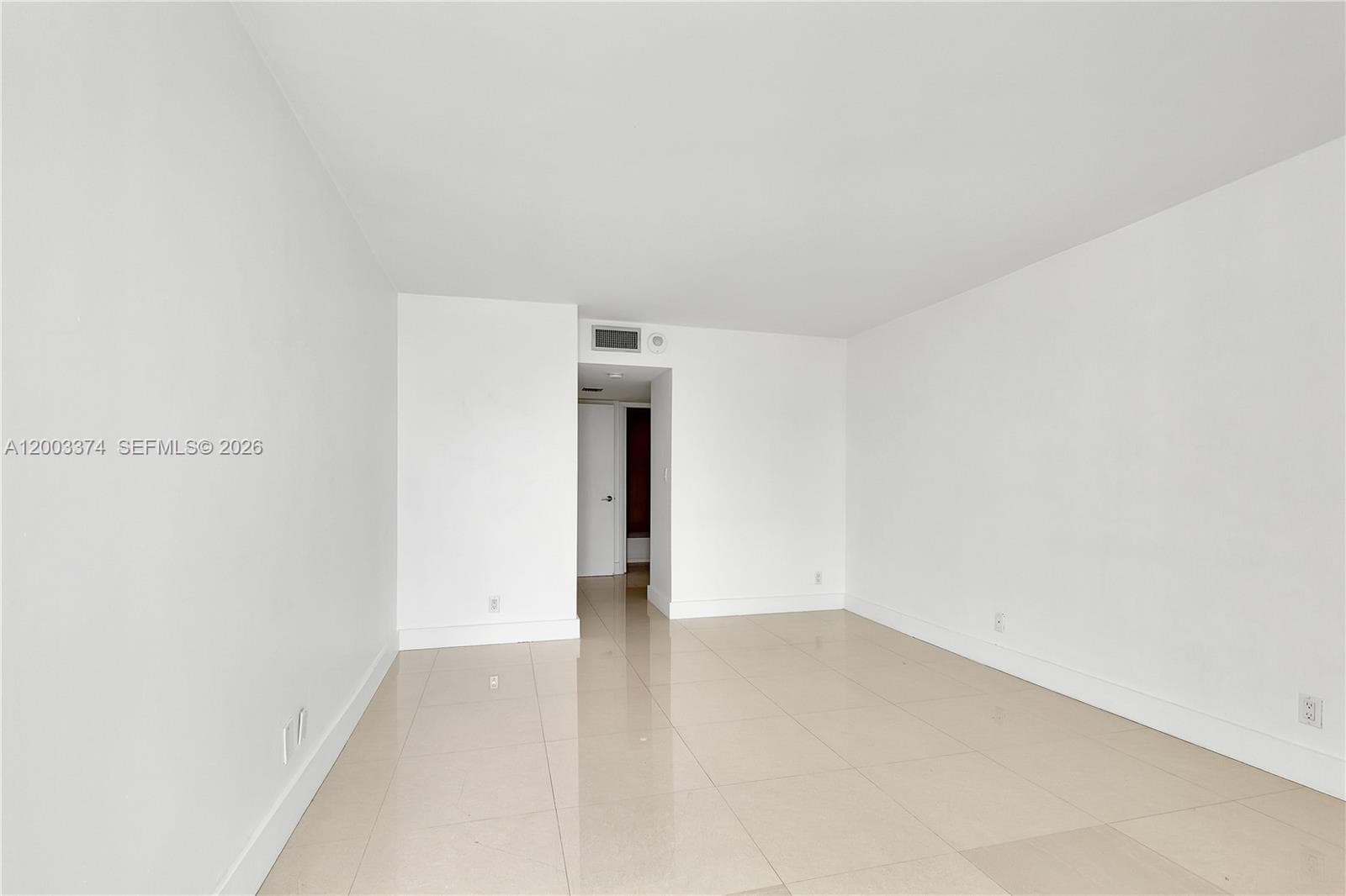 100 Bayview Dr 1002 photo 22