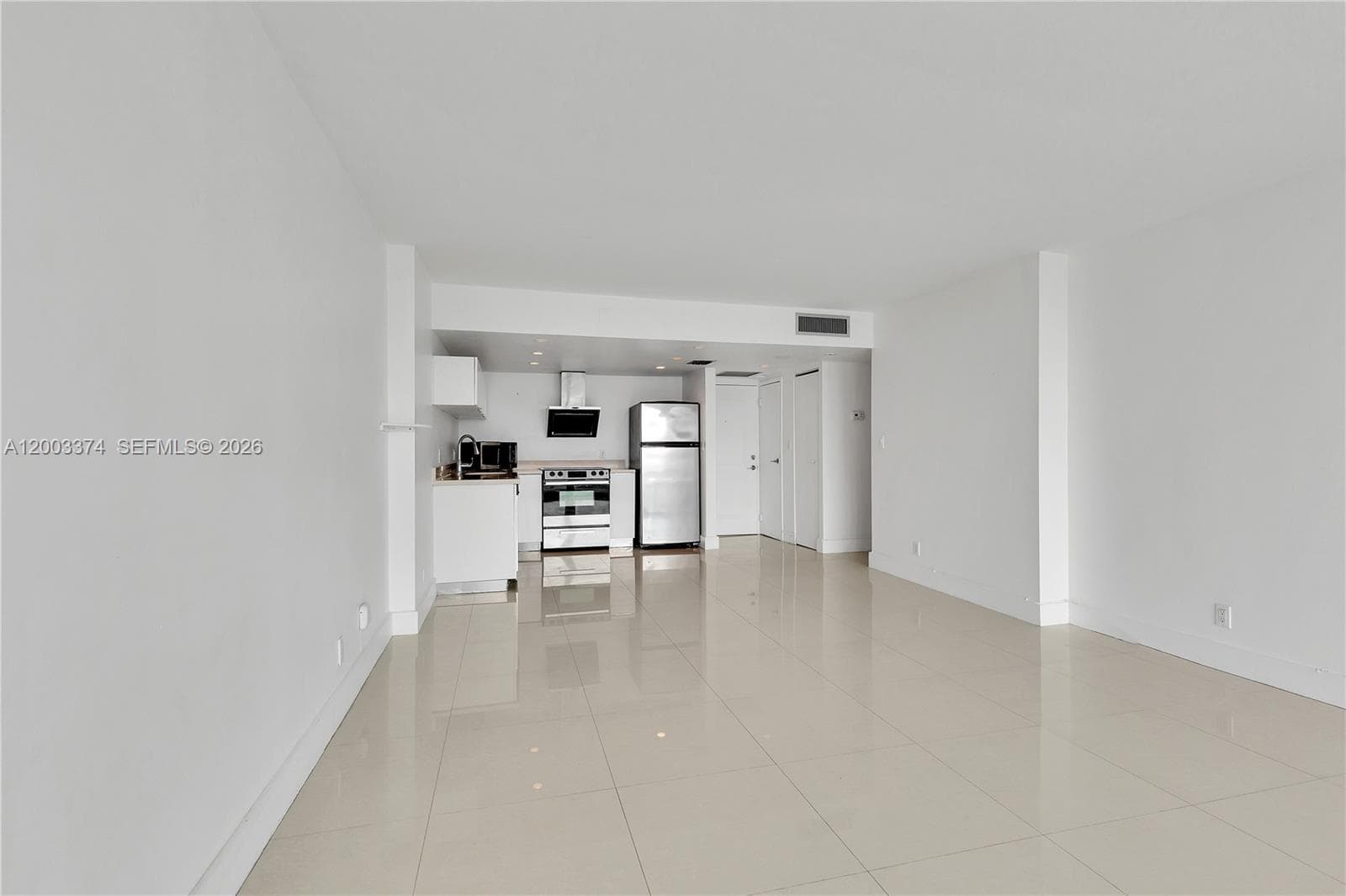 100 Bayview Dr 1002 photo 9