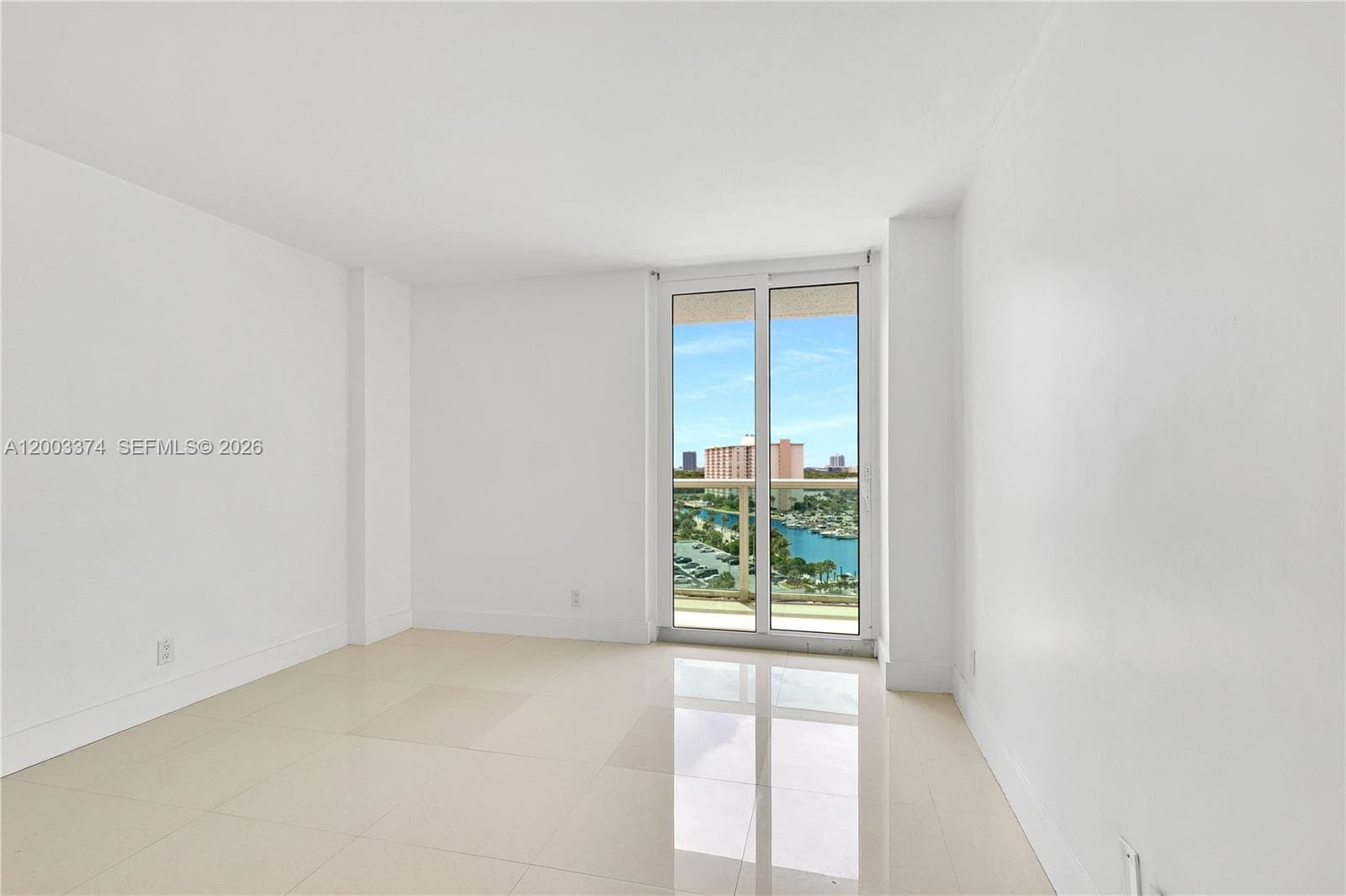 100 Bayview Dr 1002 photo 21