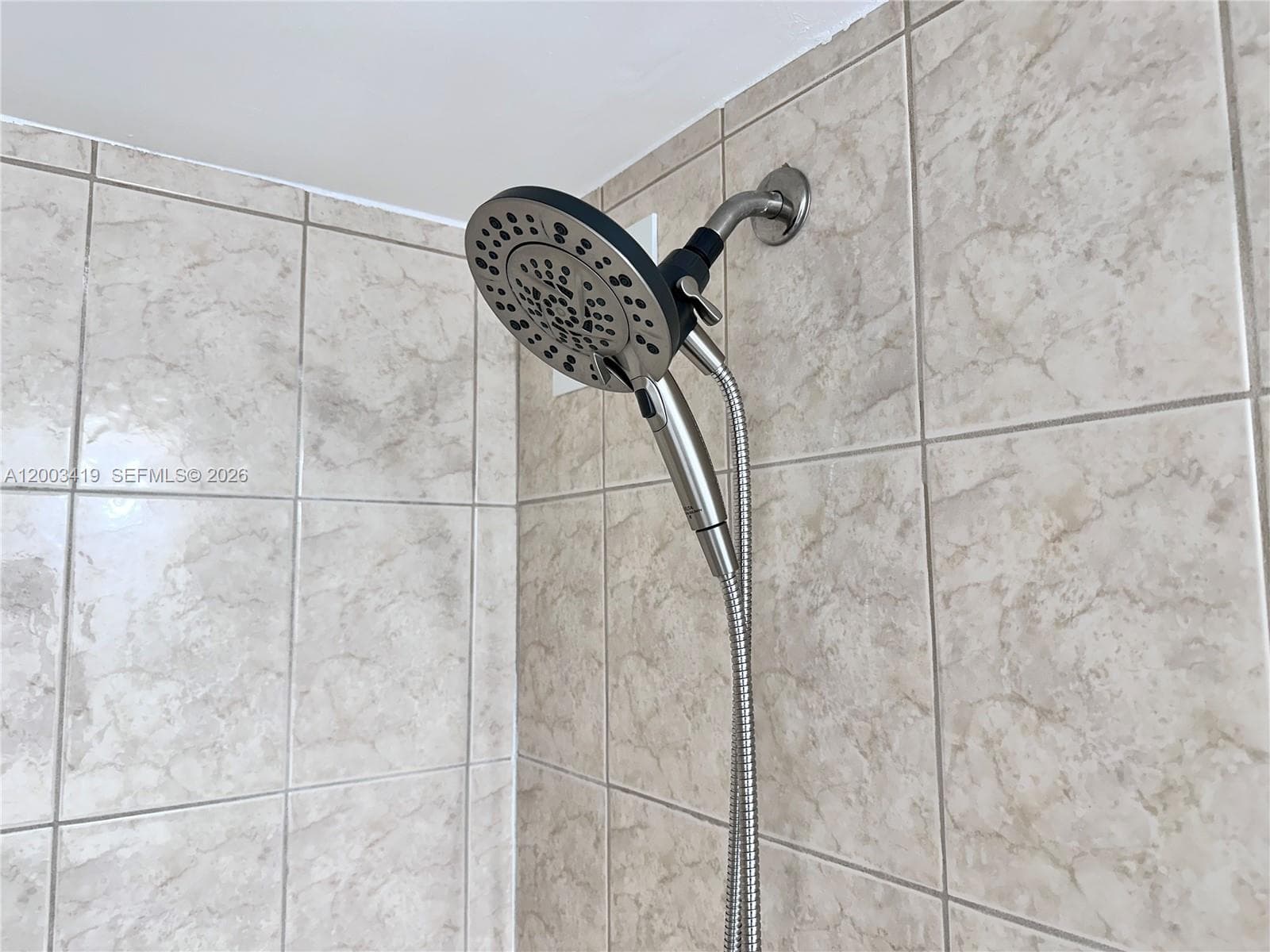 800 Parkview Dr 522 photo 16