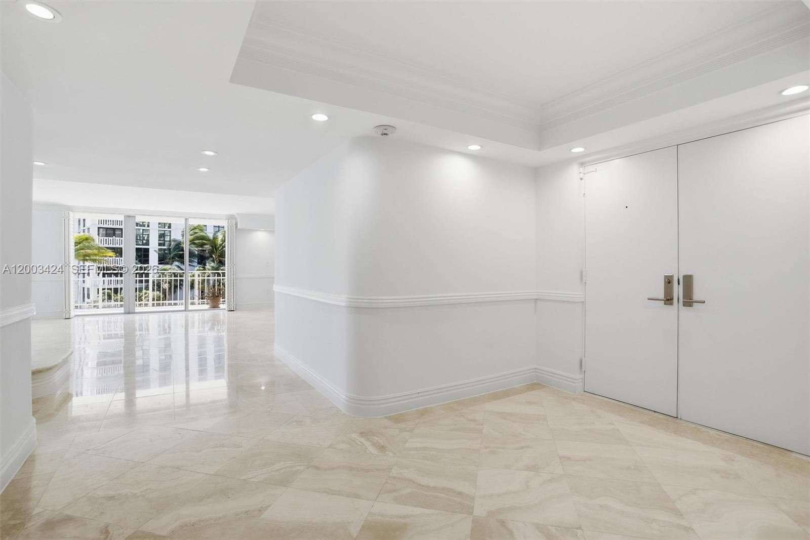 600 Grapetree Dr 4BS photo 17