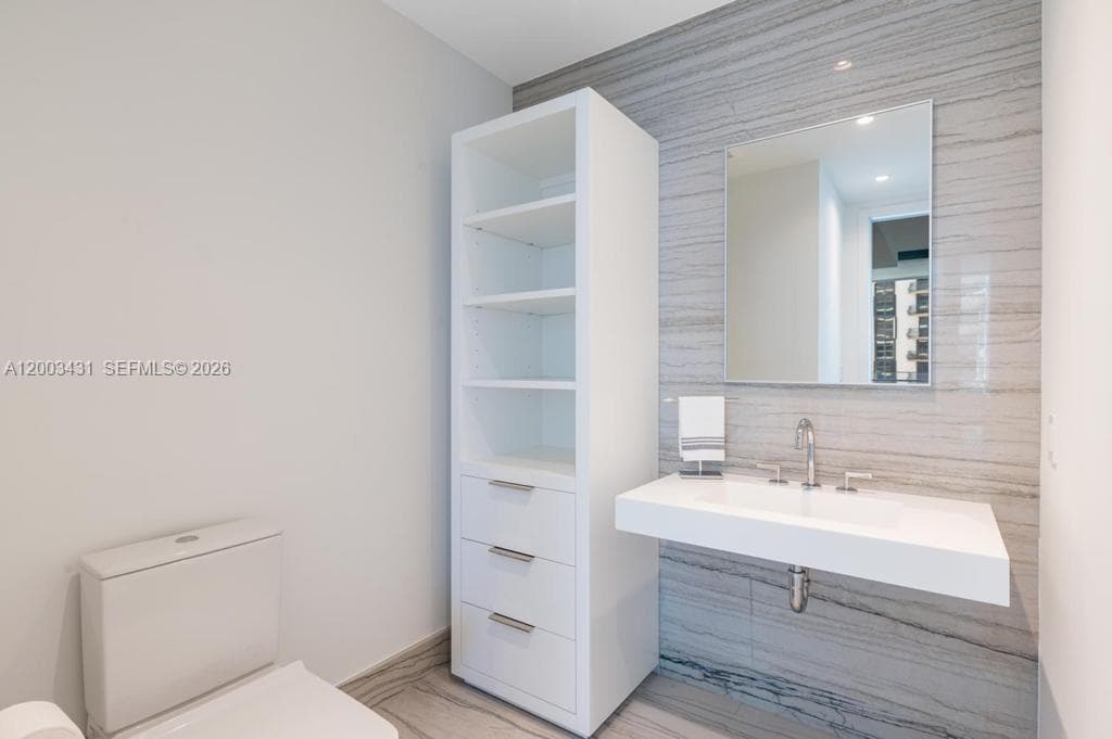 4111 S Ocean Dr 1710 photo 7
