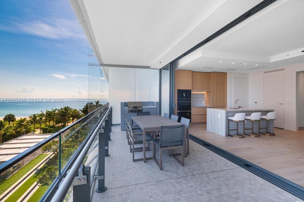 4111 S Ocean Dr 1710 photo 24