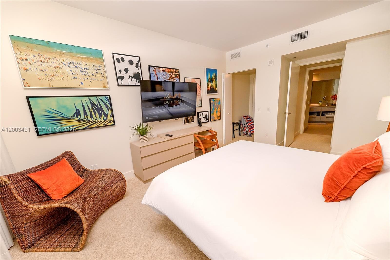 4111 S Ocean Dr 1710 photo 10