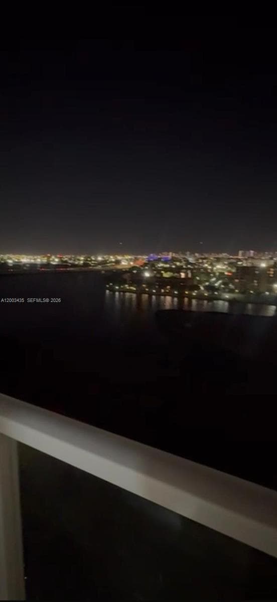 5077 7th St 1107 photo 17