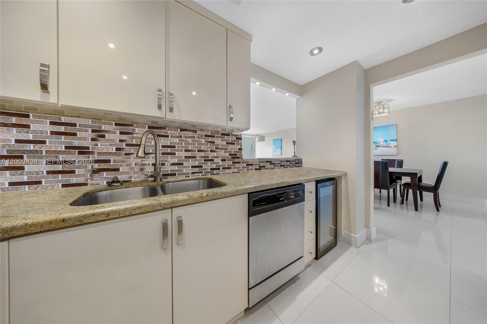 100 Bayview Dr 606 photo 12